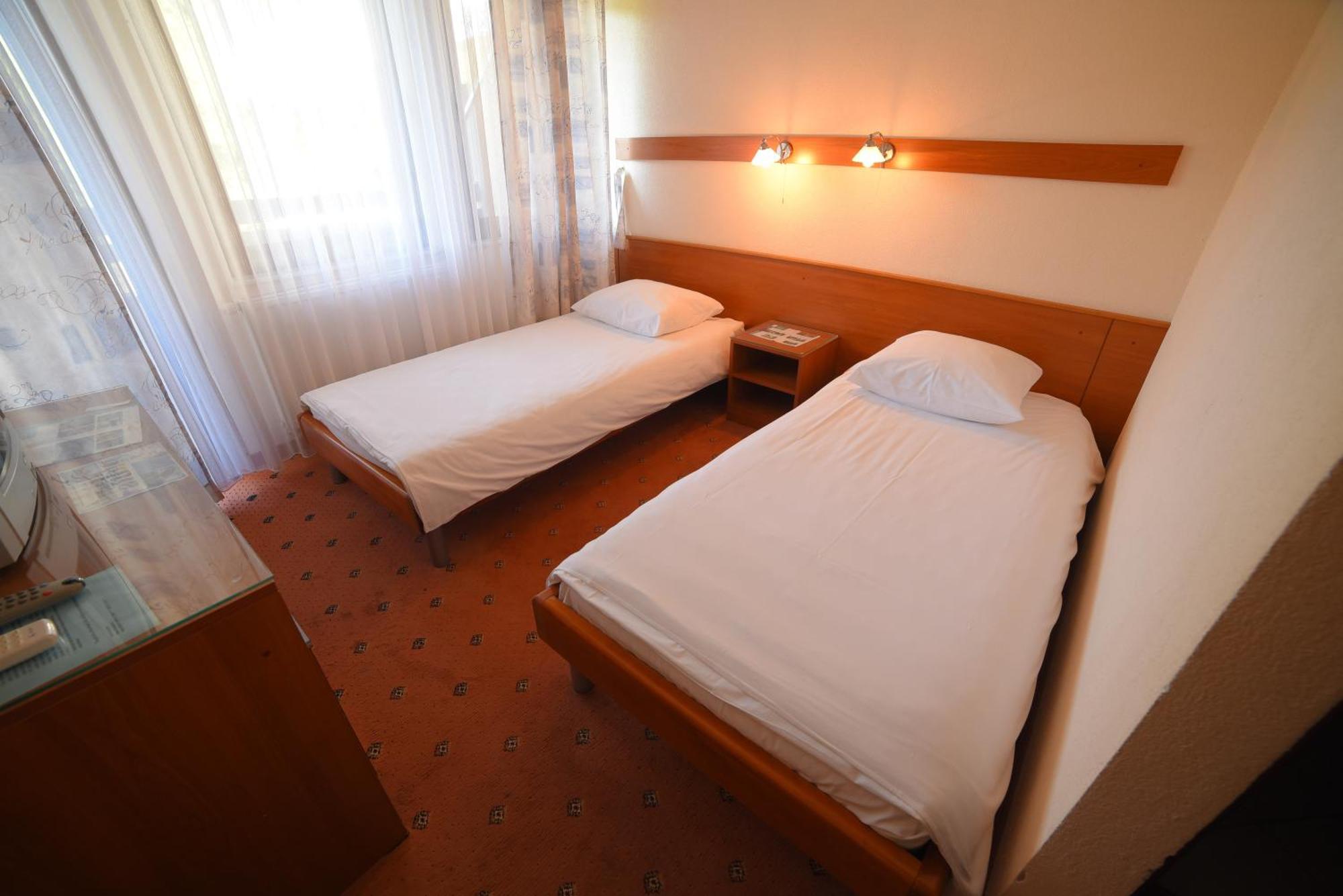 Hotel Ada Bihać Екстериор снимка