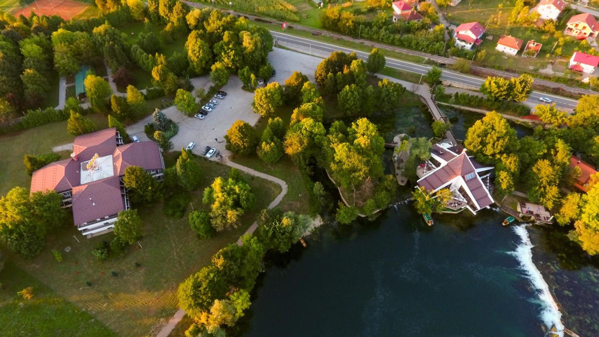 Hotel Ada Bihać Екстериор снимка