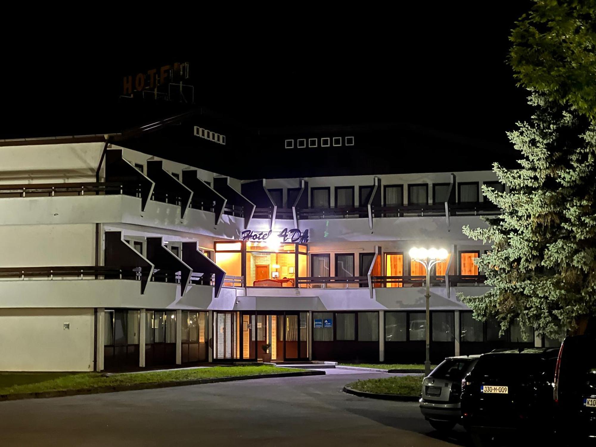 Hotel Ada Bihać Екстериор снимка