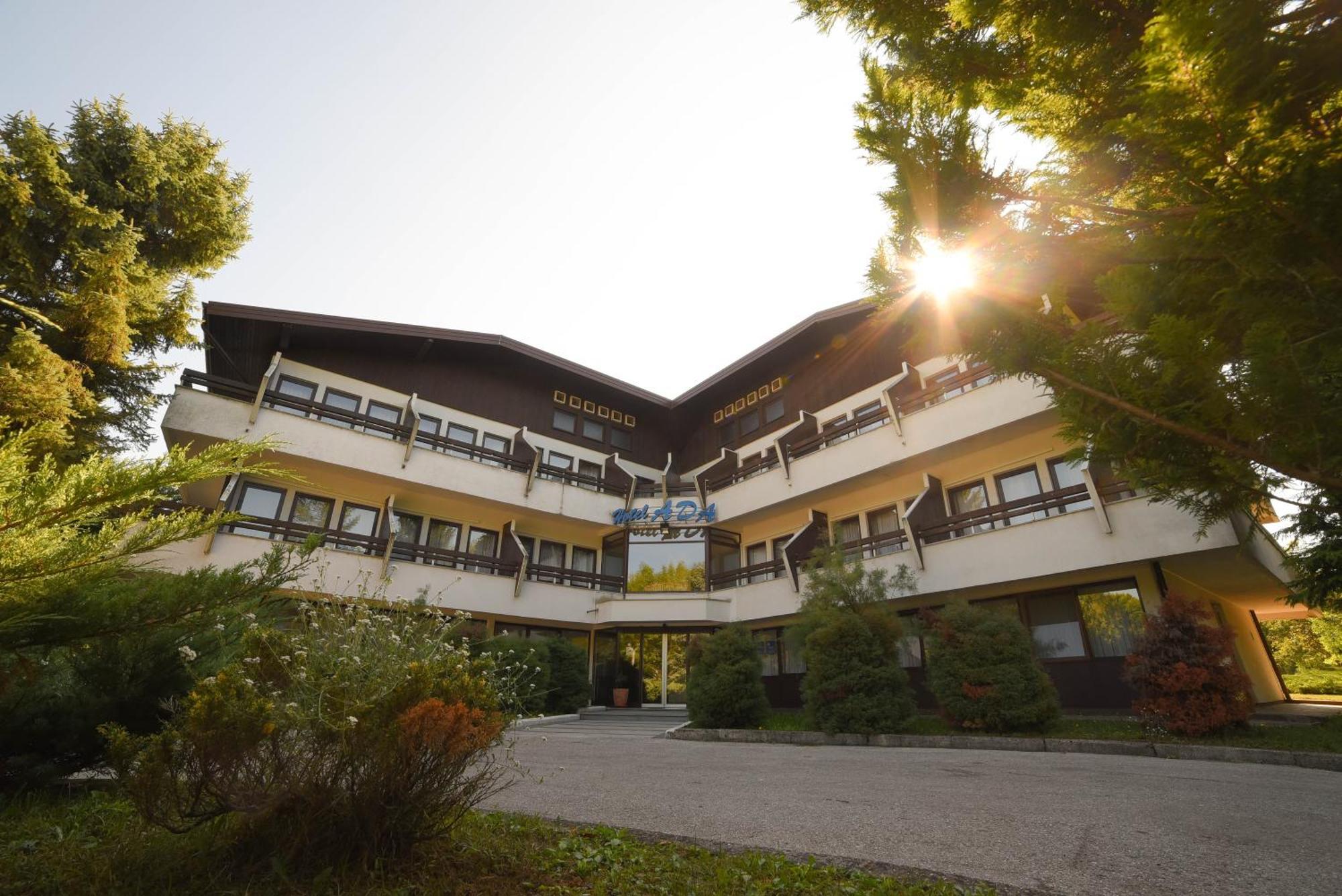 Hotel Ada Bihać Екстериор снимка