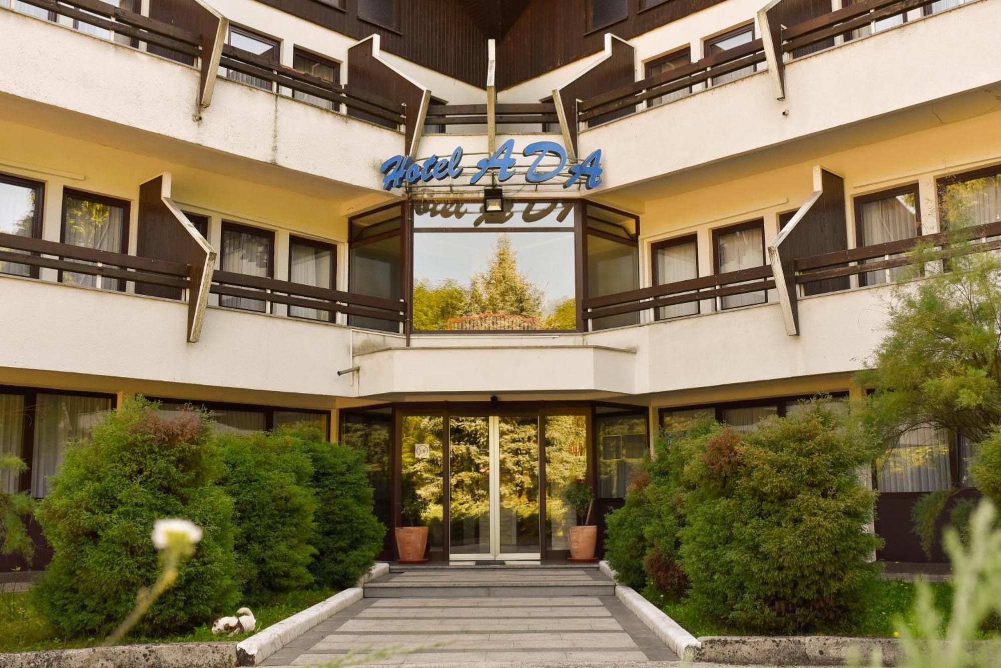 Hotel Ada Bihać Екстериор снимка
