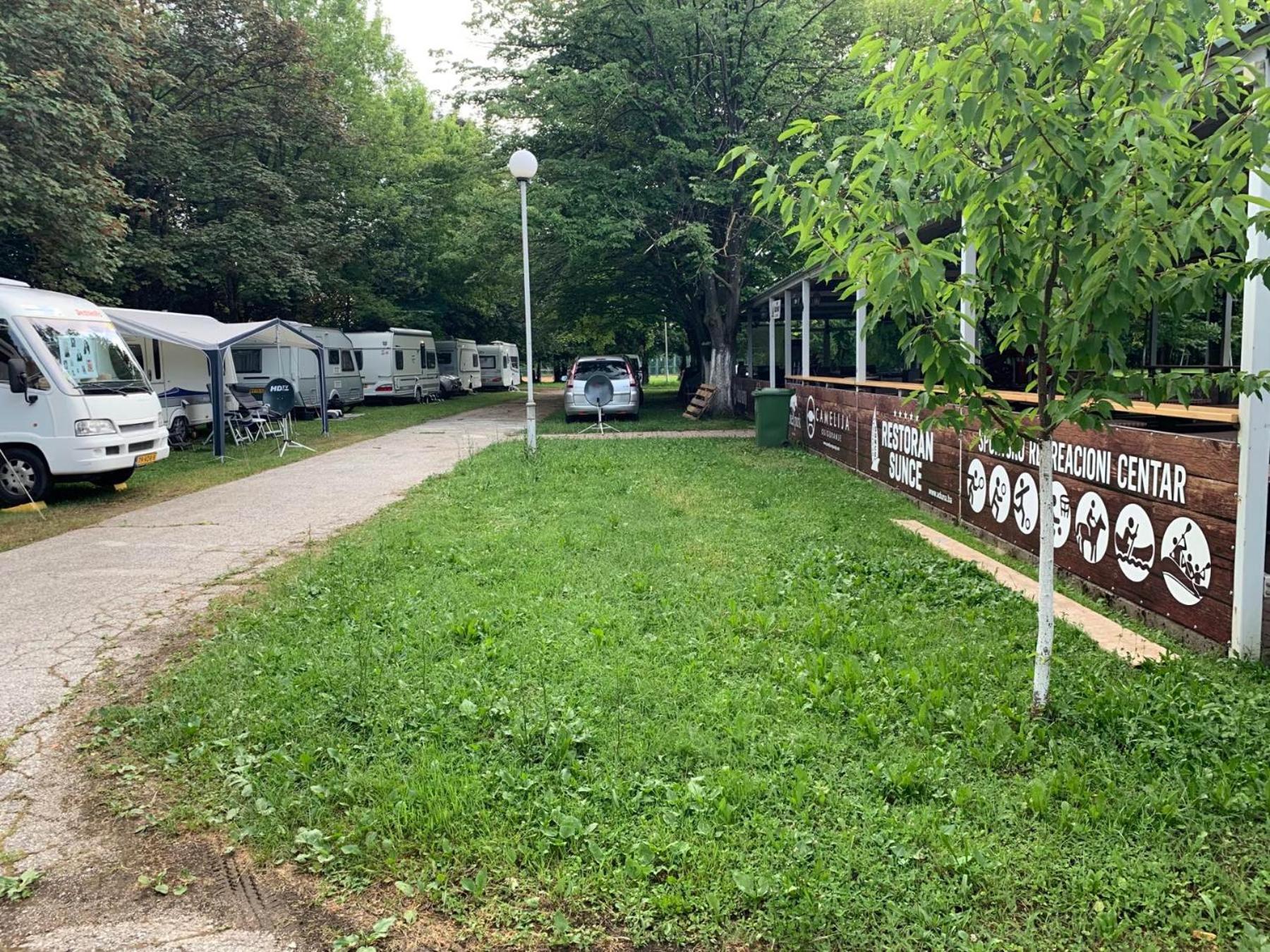Hotel Ada Bihać Екстериор снимка