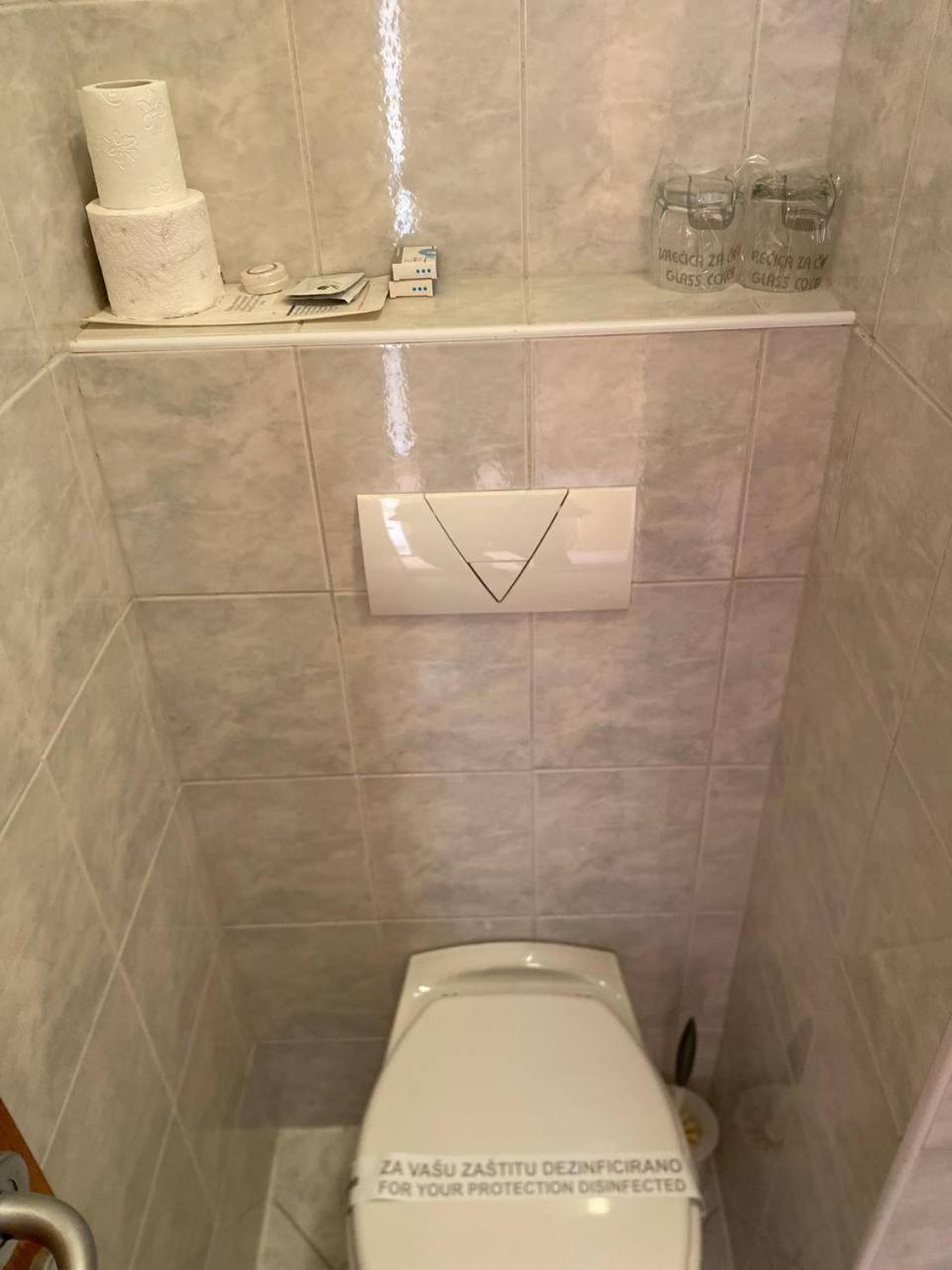 Hotel Ada Bihać Екстериор снимка
